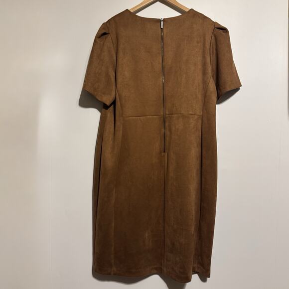 Calvin Klein Plus Size Woman’s Short Sleeve Faux Brown Suede Sheath Dress 22W - Picture 5 of 10